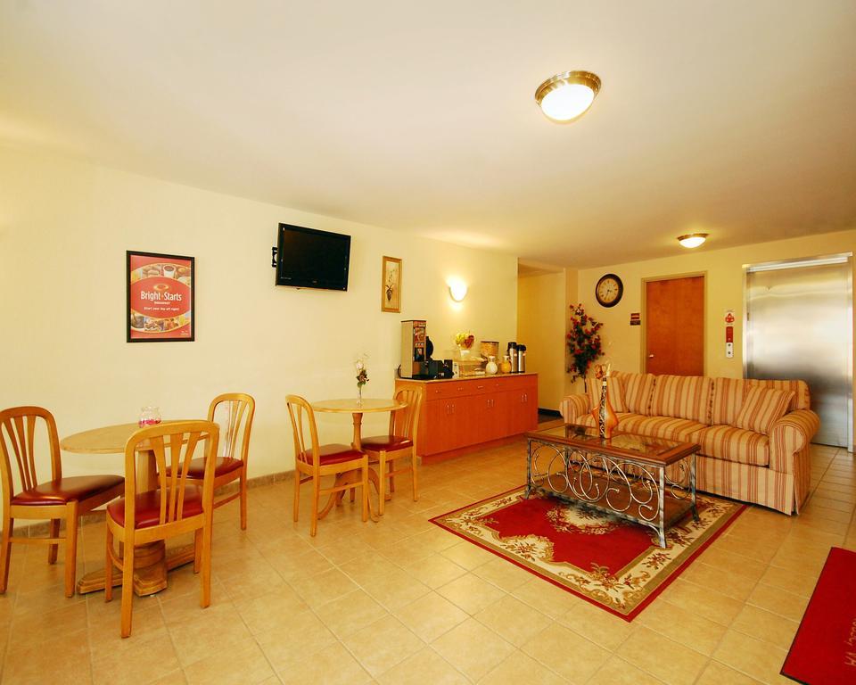Econo Lodge Amelia Court House Δωμάτιο φωτογραφία