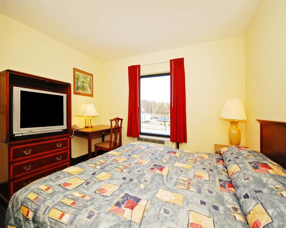 Econo Lodge Amelia Court House Δωμάτιο φωτογραφία